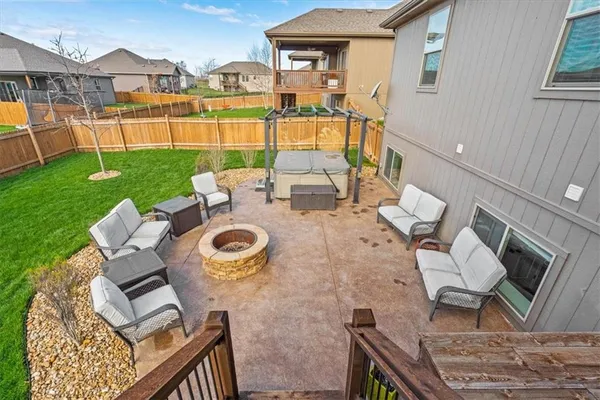 $535,000 | 19421 West 200th Terrace, Spring Hill, KS 66083