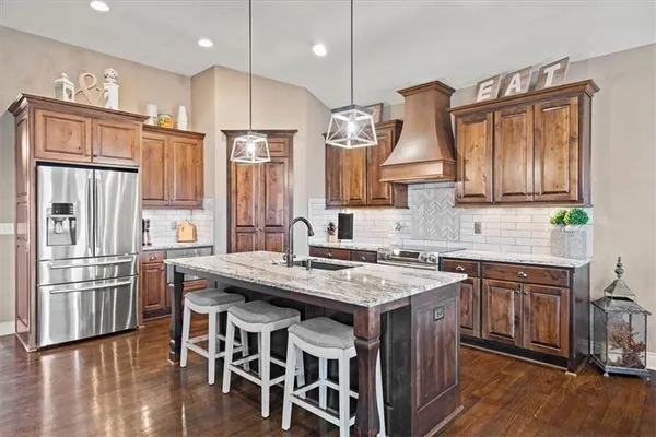 $535,000 | 19421 West 200th Terrace, Spring Hill, KS 66083