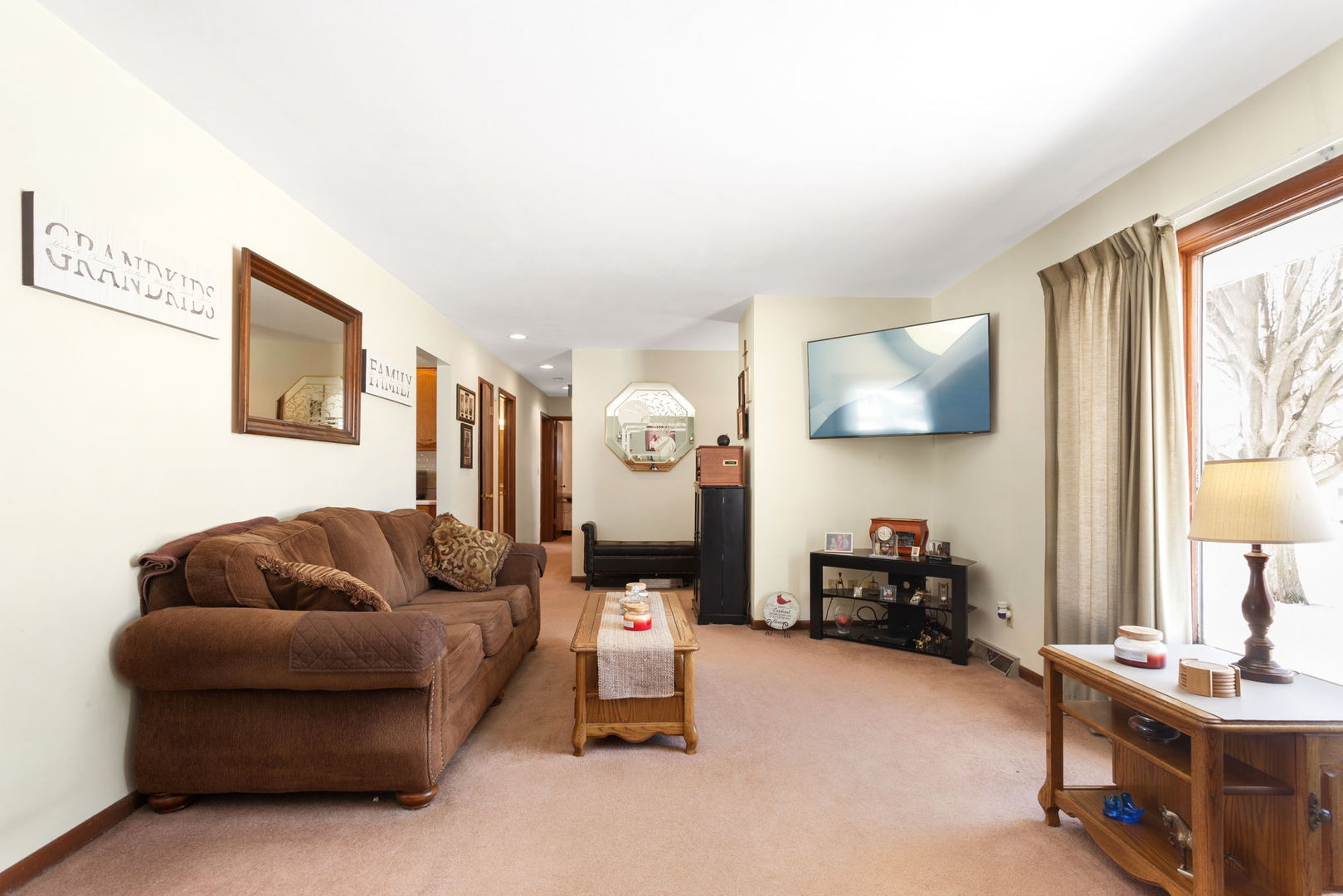 907 Obrien Street Harvard, IL 60033 - Photo 4 of 19