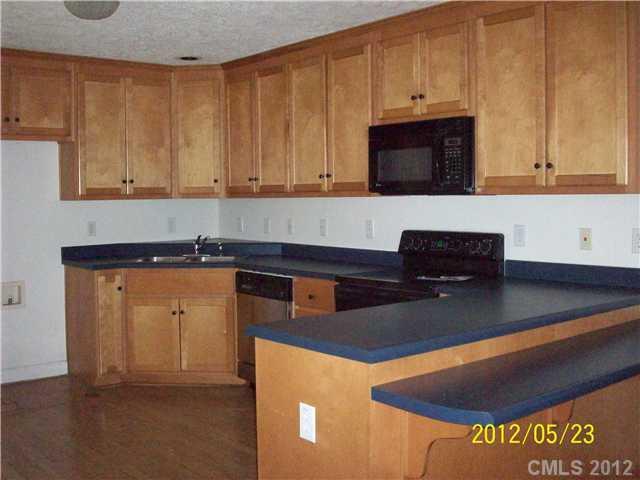 1355 Union Grove Road Harmony, NC 28634 - Photo 4 of 7 Gallery Image 4