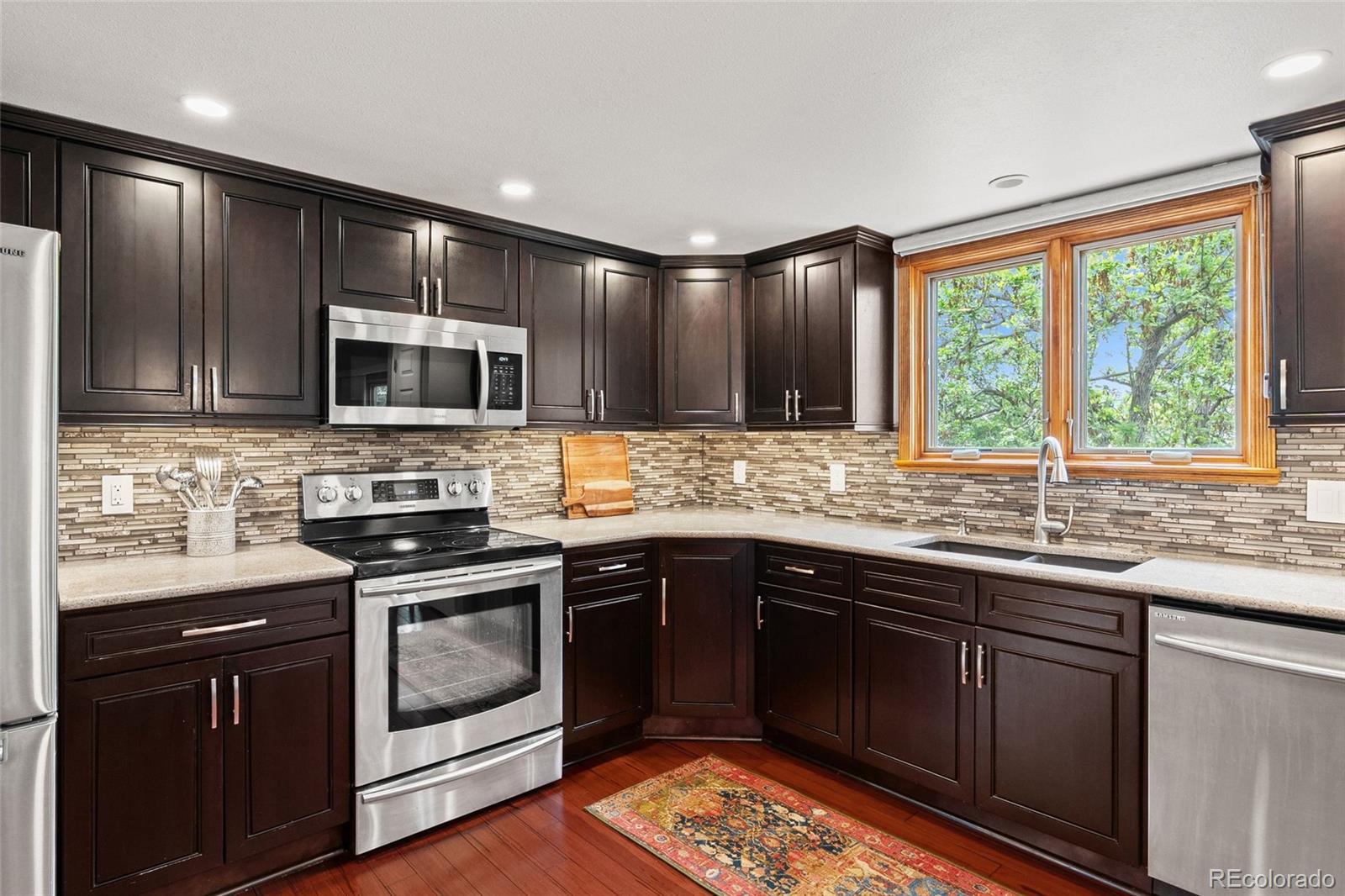 9505 Princeton Circle Highlands Ranch, CO 80130 - Photo 12 of 44