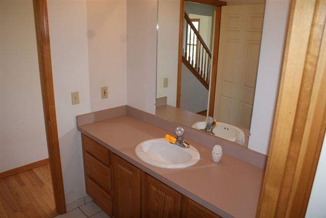 625 South Elba Road Lapeer, MI 48446 - Photo 11 of 11 31052528-10.JPG