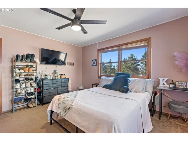 $425,000 | 18062 Western Heights Lane, Baker City, OR 97814