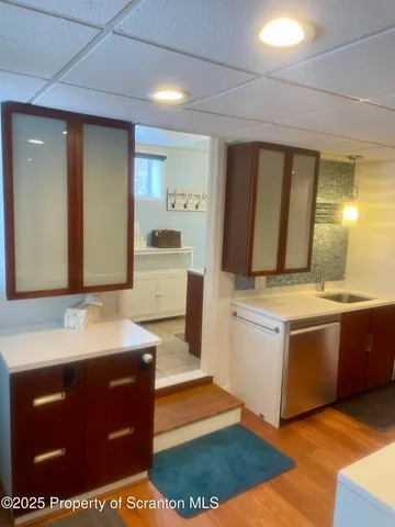 $1,500 | 1427 Layton Road, Clarks Summit, PA 18411