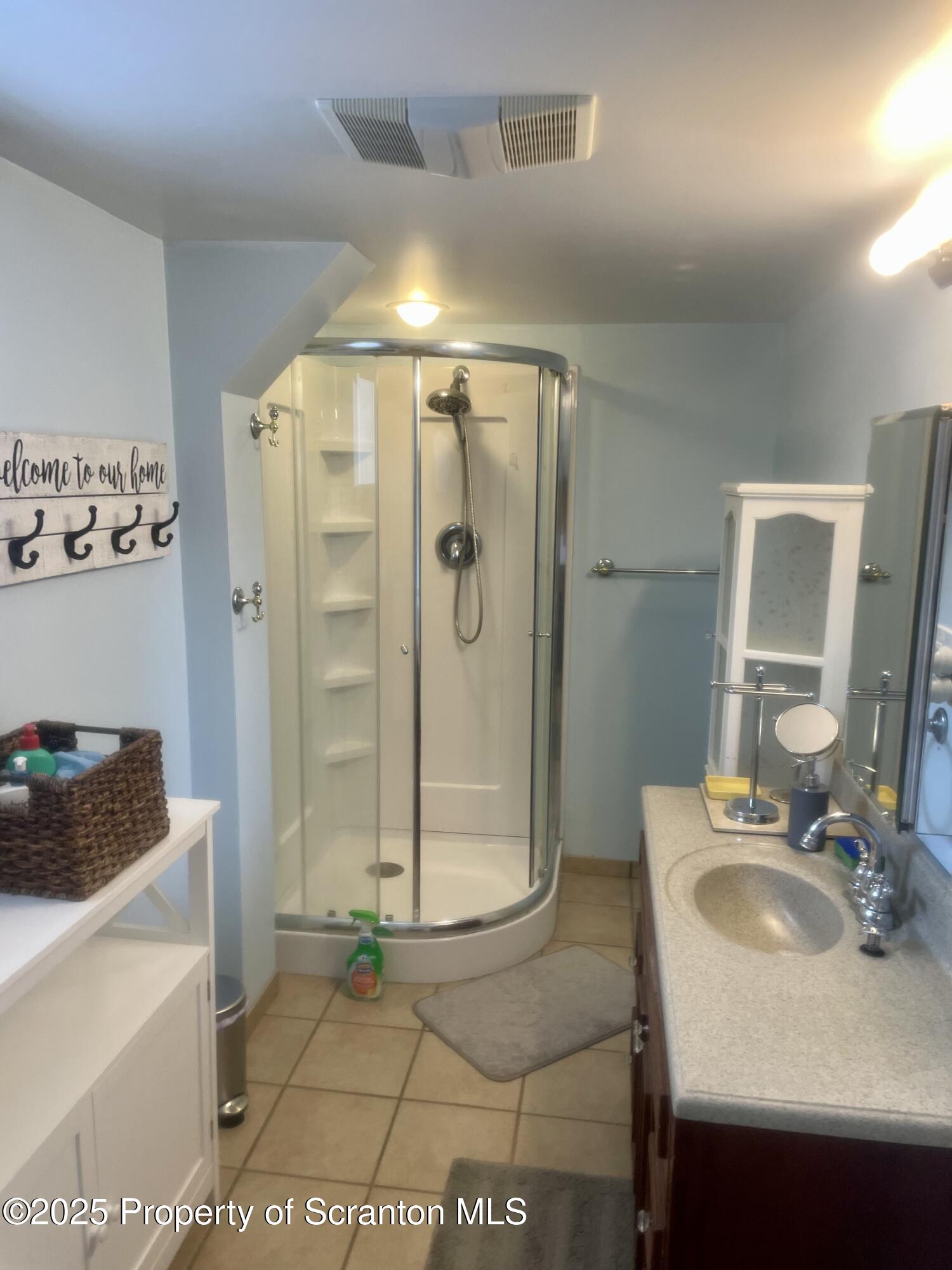 1427 Layton Road Clarks Summit, PA 18411 - Photo 5 of 12 IMG_3938