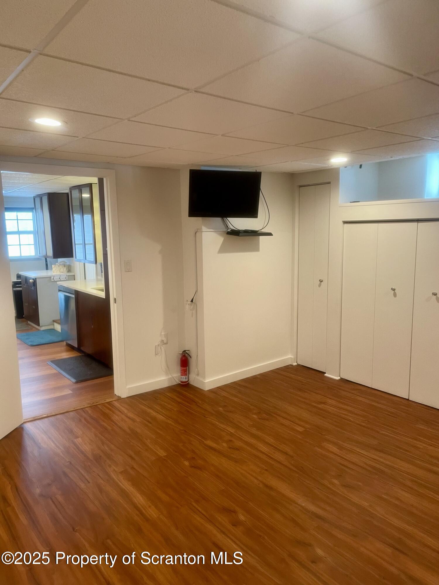 1427 Layton Road Clarks Summit, PA 18411 - Photo 8 of 12 IMG_3941