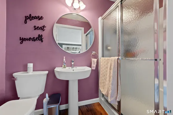 $379,900 | 32 Burr Avenue, Middletown, CT 06457