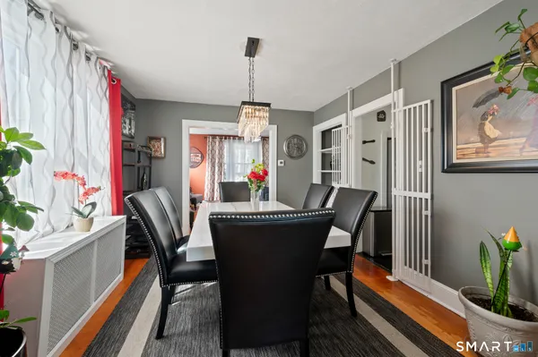 $379,900 | 32 Burr Avenue, Middletown, CT 06457