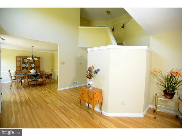 30 Haverford Road Princeton Junction, NJ 08550 - Photo 5 of 24 Foyer