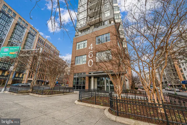 $399,900 | 460 New York Avenue Northwest, Unit 401, Washington, DC 20001