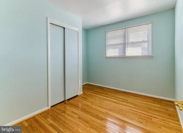 $320,000 | 37 Harmony Road, Gibbstown, NJ 08027