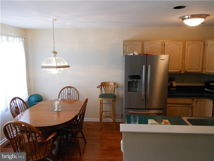1637 Covington Road, Unit 19 Yardley, PA 19067 - Photo 8 of 23 Kitchen