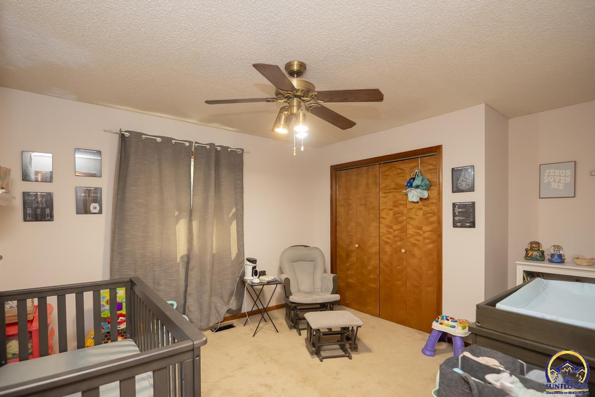 2831 Southwest Bingham Road Topeka, KS 66614 - Photo 23 of 36