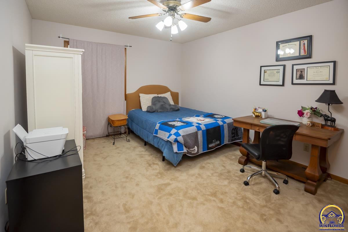 2831 Southwest Bingham Road Topeka, KS 66614 - Photo 26 of 36