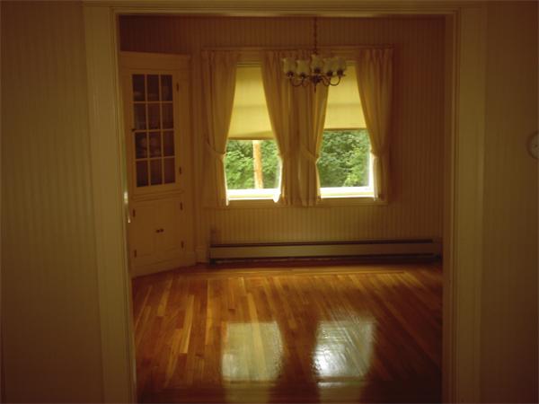 45 Havelock Road Worcester, MA 01602 - Photo 3 of 9