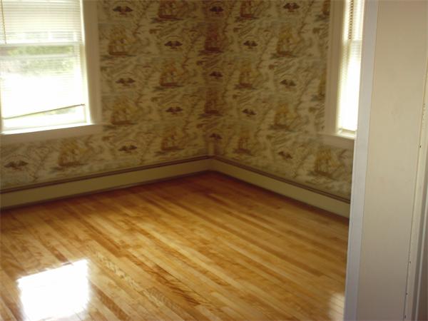 45 Havelock Road Worcester, MA 01602 - Photo 7 of 9