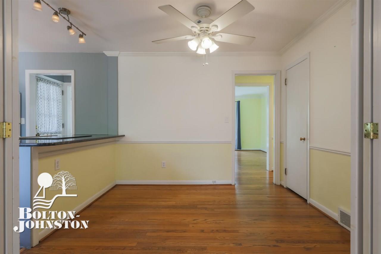 58 Muir Road Grosse Pointe, MI 48236 - Photo 12 of 34 Eat-in Kitchen