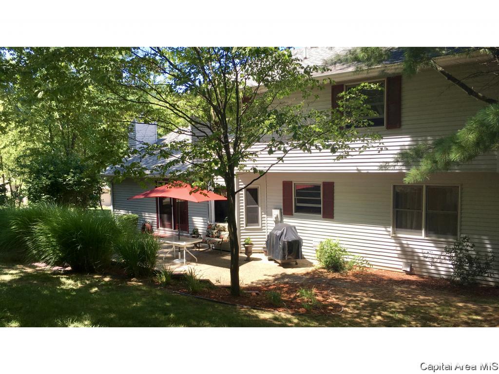 312 Thames River Road Springfield, IL 62711 - Photo 3 of 31