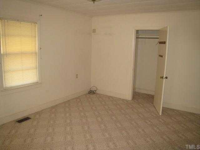 2786 Dabney Road Henderson, NC 27537 - Photo 9 of 12 Gallery Image 9