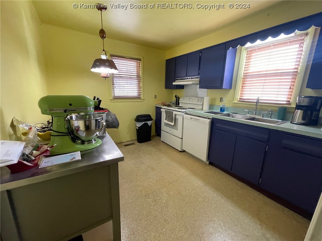 4897 Big Tyler Road Charleston, WV 25313 - Photo 8 of 28 Gallery Image 8