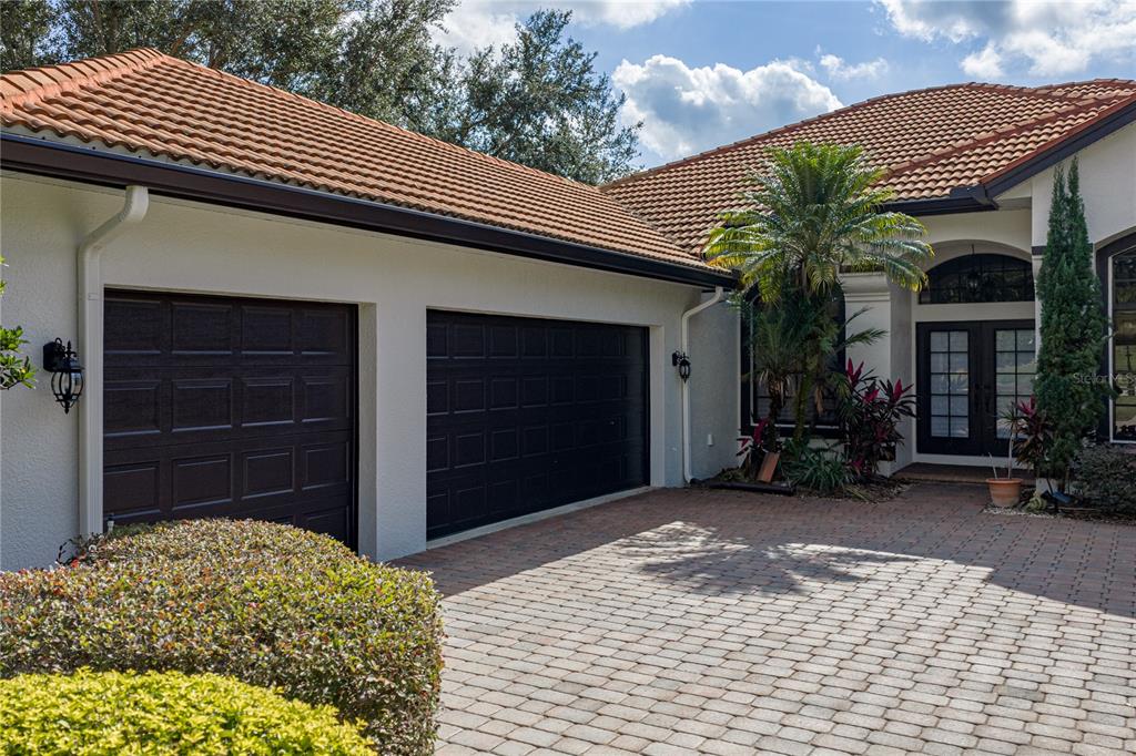 34120 Americana Avenue Dade City, FL 33525 - Photo 8 of 71 a front view of a house