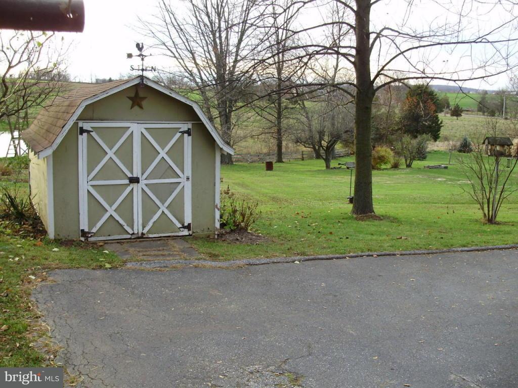 1015 Reading Road Narvon, PA 17555 - Photo 4 of 4 Gallery Image 4
