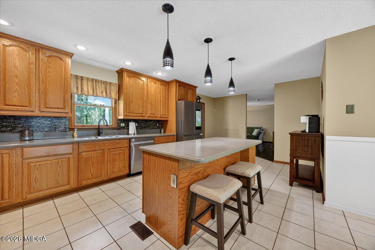 348 Craig Road Forsyth, GA 31029 - Photo 9 of 35 9