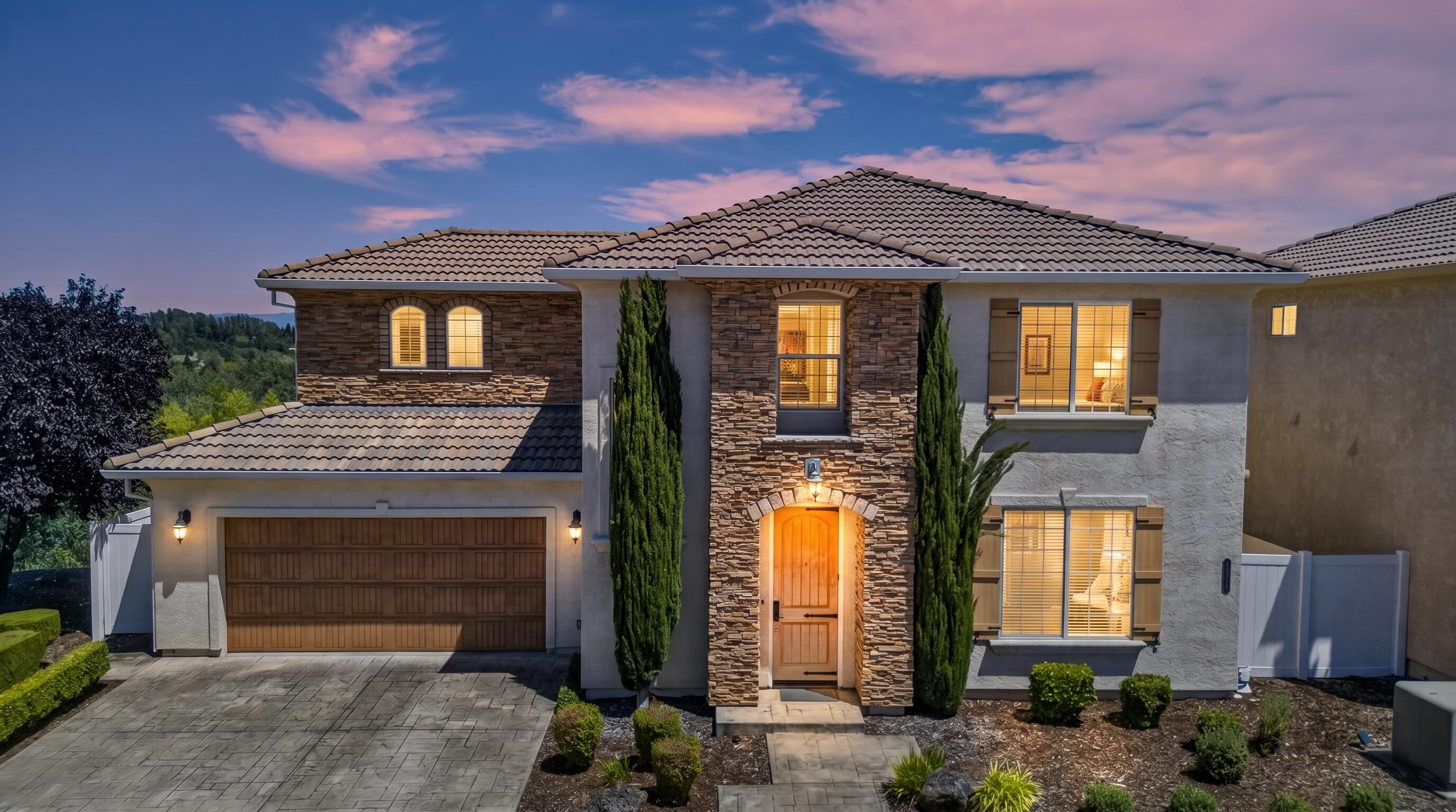 5556 Diamond Ridge Drive Redding, CA 96003 - Photo 38 of 39 Twilight (20)