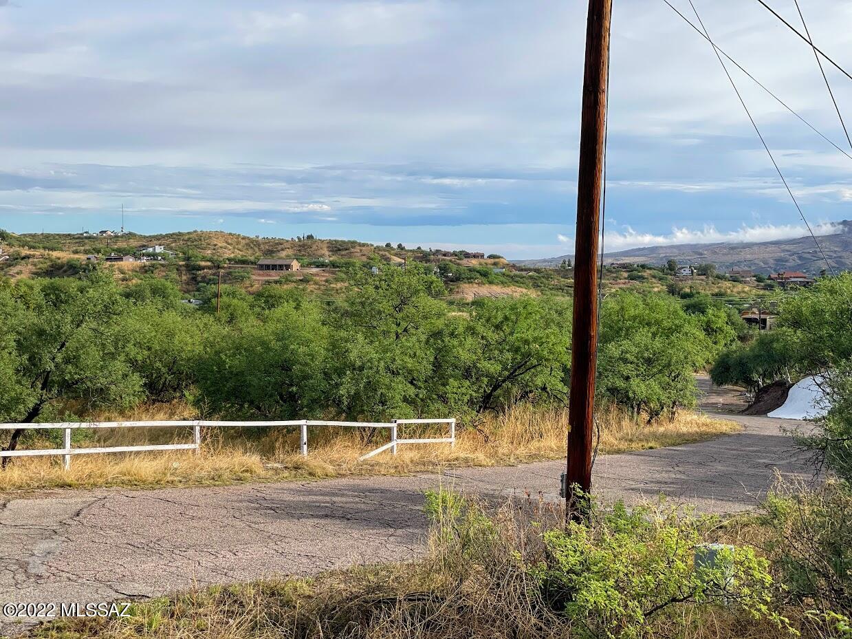 1037 Oso Court, Unit 126 Rio Rico, AZ 85648 - Photo 9 of 23 Gallery Image 9