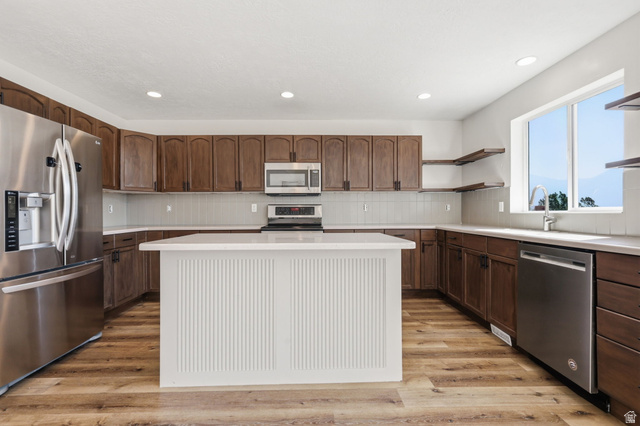 15119 Eagle Chase Drive Draper, UT 84020 - Photo 12 of 66 Newly updated kitchen