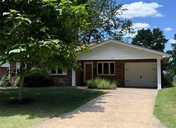 $1,800 | 6321 Monterey Drive, St. Louis, MO 63123