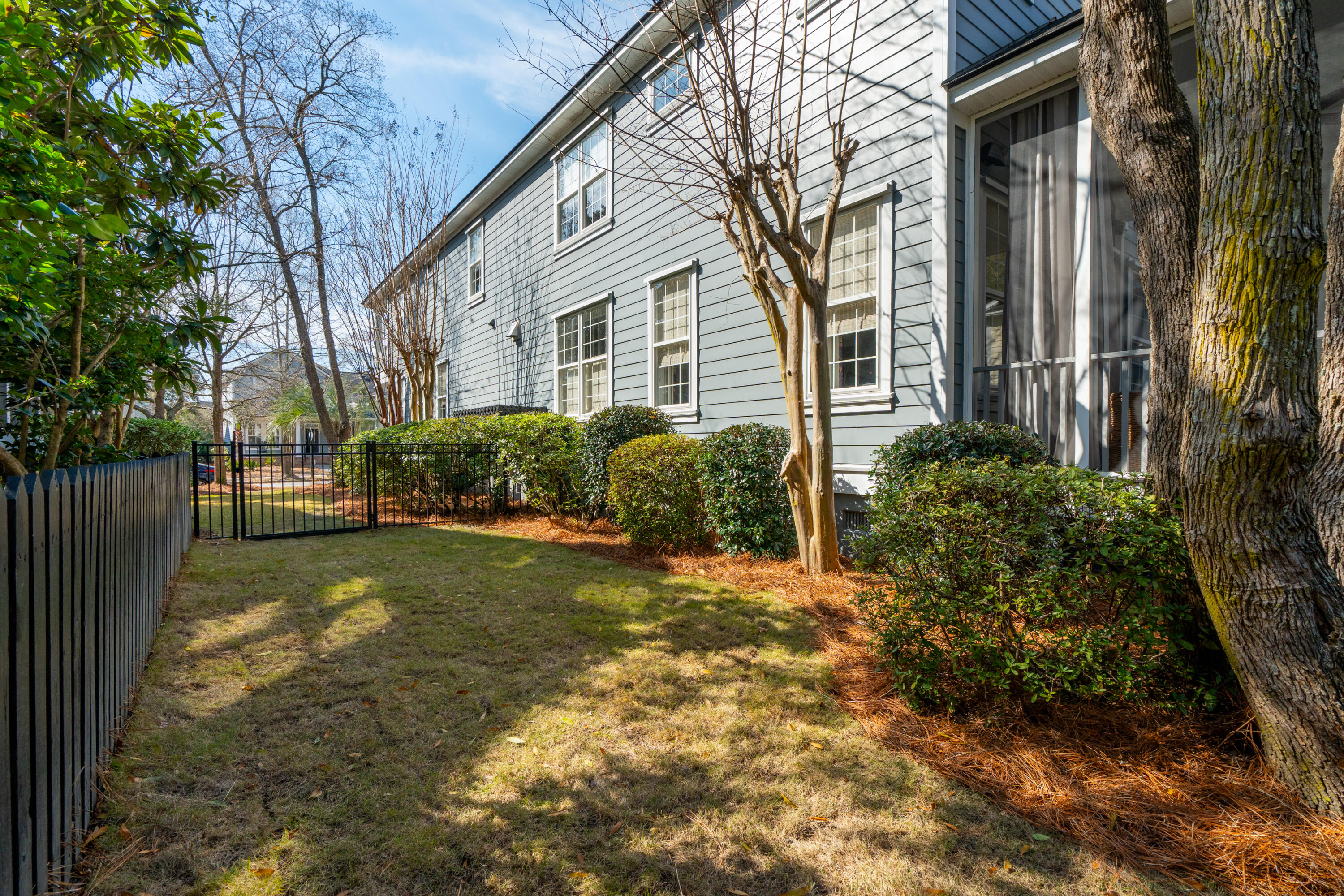 1147 Blakeway Street Charleston, SC 29492 - Photo 61 of 70 1147BlakewaySt-KeenEyeMarketing-138