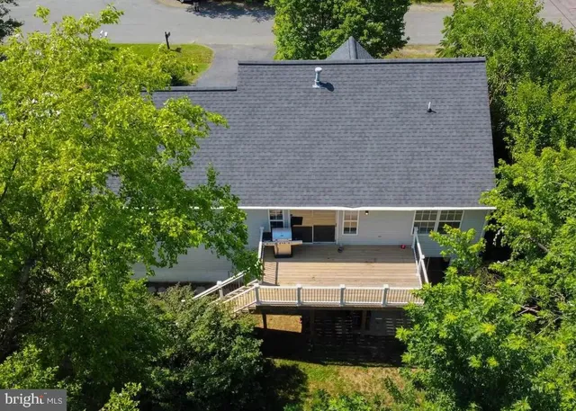 $547,000 | 60 Dawson Drive, Fredericksburg, VA 22405