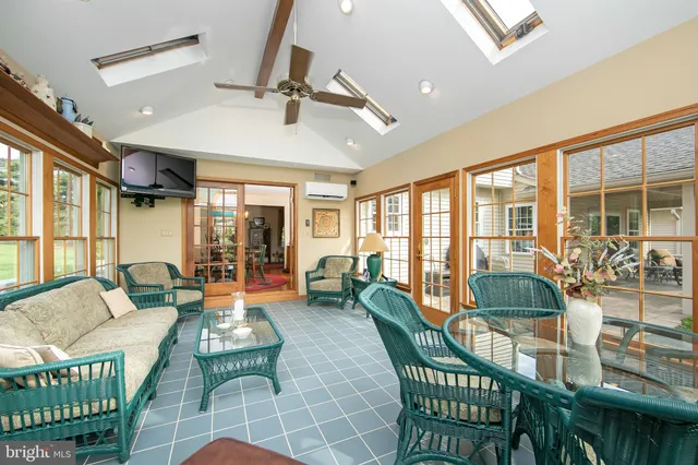 $690,000 | 646 Lincoln Road, Pilesgrove, NJ 08098