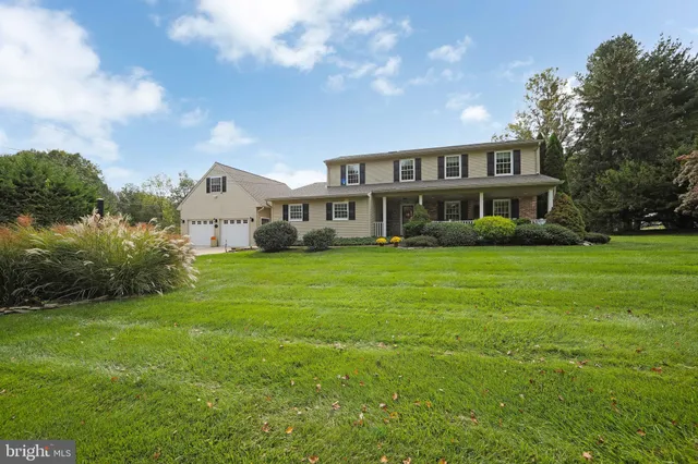 $690,000 | 646 Lincoln Road, Pilesgrove, NJ 08098