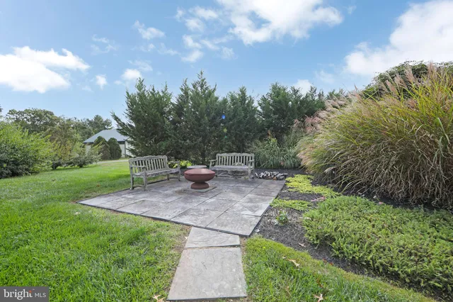 $690,000 | 646 Lincoln Road, Pilesgrove, NJ 08098