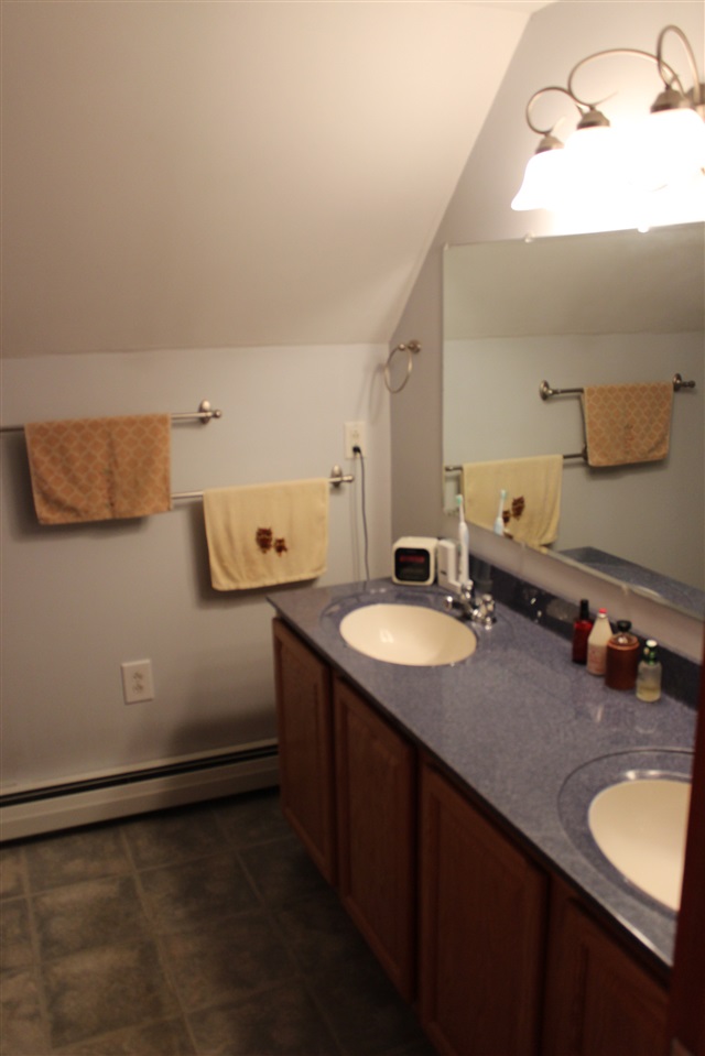 100 Fox Run Road Hinsdale, NH 03451 - Photo 18 of 29 Gallery Image 18