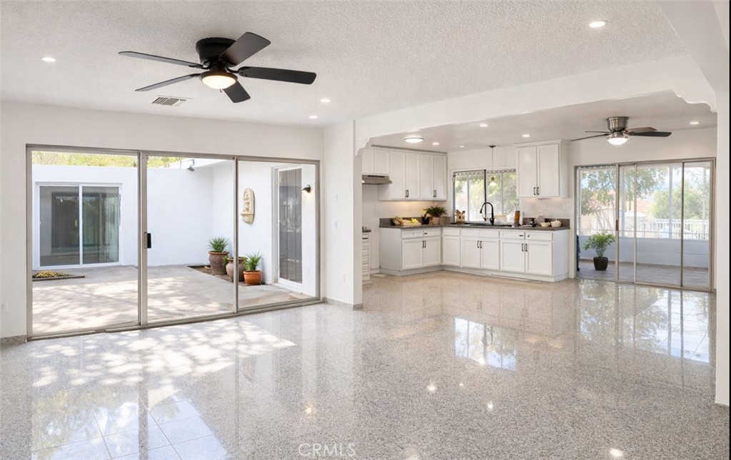 17301 Palm Road Riverside, CA 92503 - Photo 15 of 38