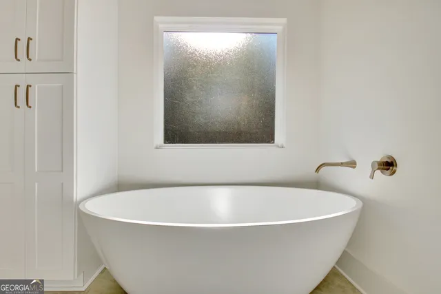 $598,700 | 74 Gateway Drive, Luthersville, GA 30251