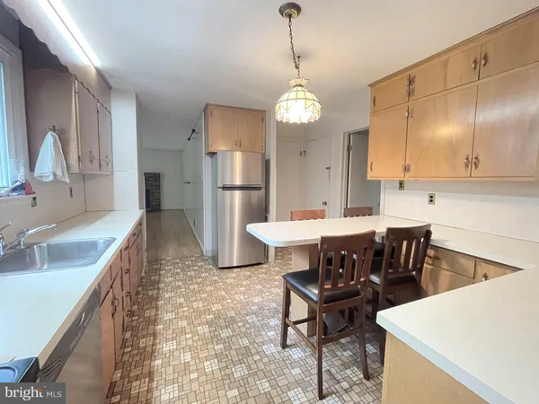 $550,000 | 43 The Horseshoe, Newark, DE 19711