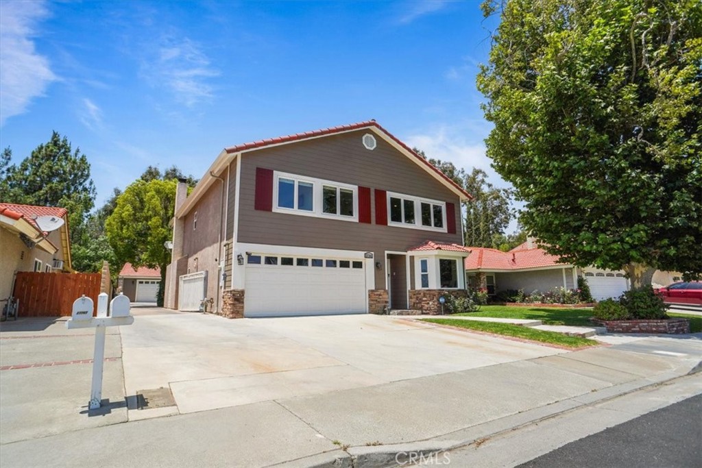 27763 Wakefield Road Castaic, CA 91384 - Photo 33 of 39 Front View