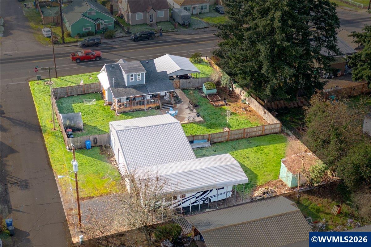 817 Main Street Lyons, OR 97358 - Photo 41 of 45
