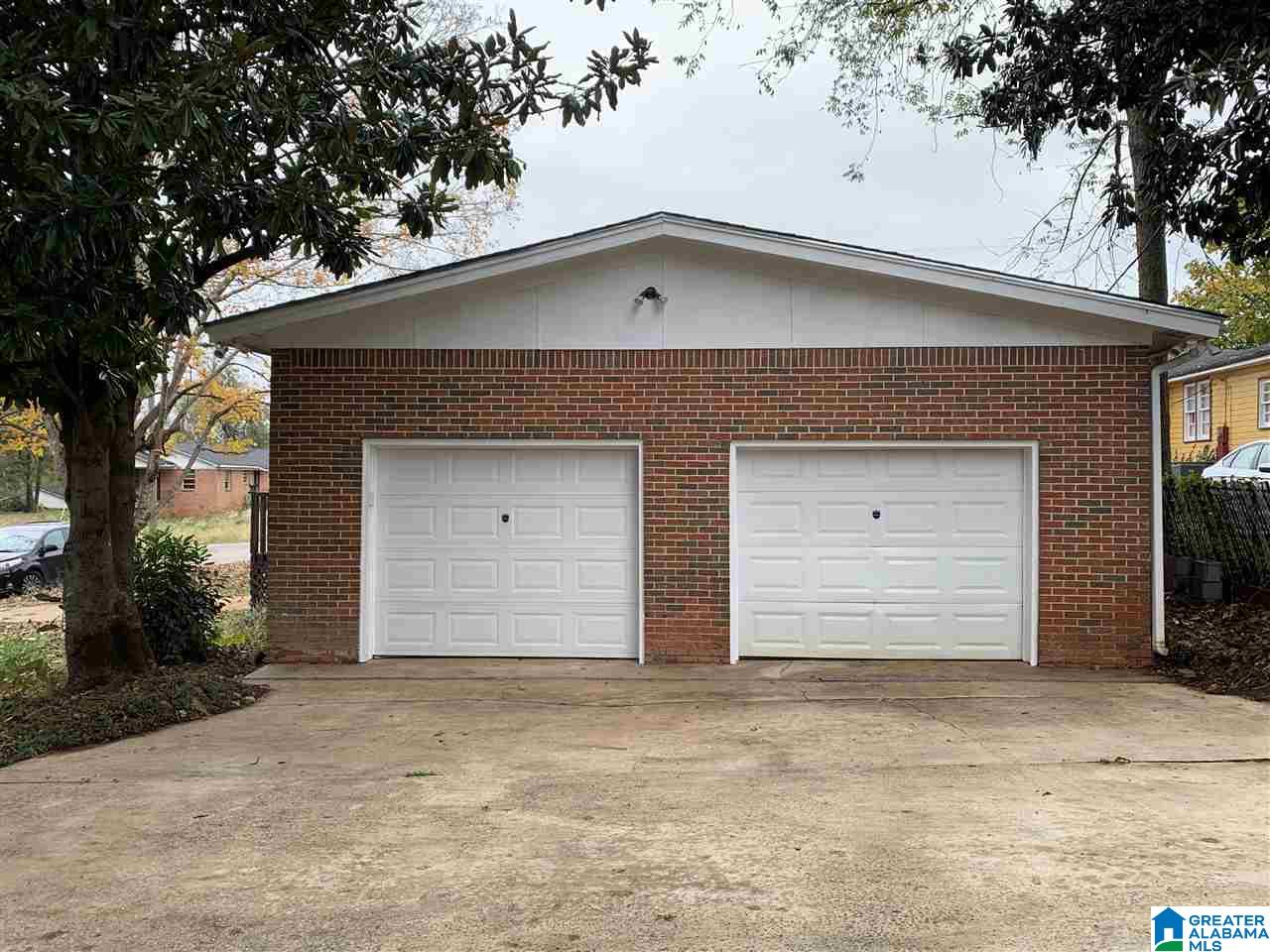 3429 Maple Avenue Southwest Birmingham, AL 35221 - Photo 12 of 17