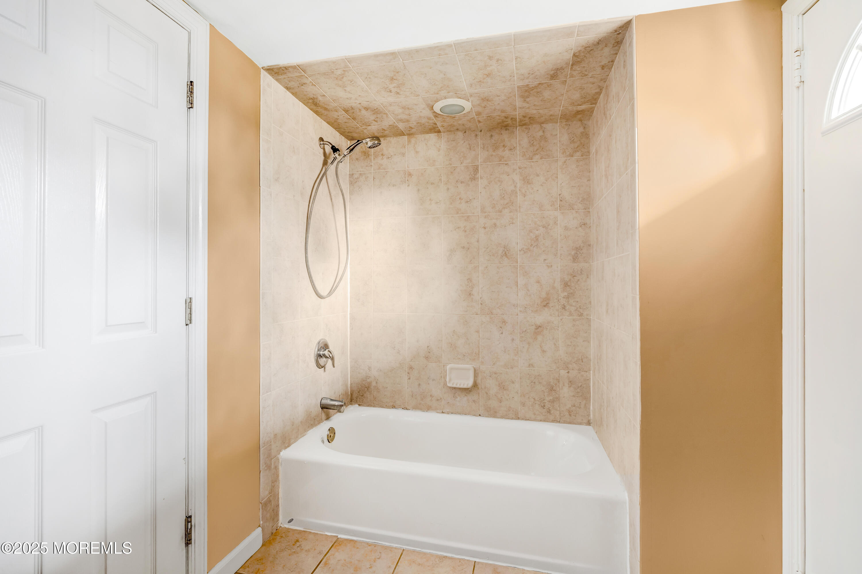 21 North Raleigh Road Brick, NJ 08723 - Photo 17 of 28 030