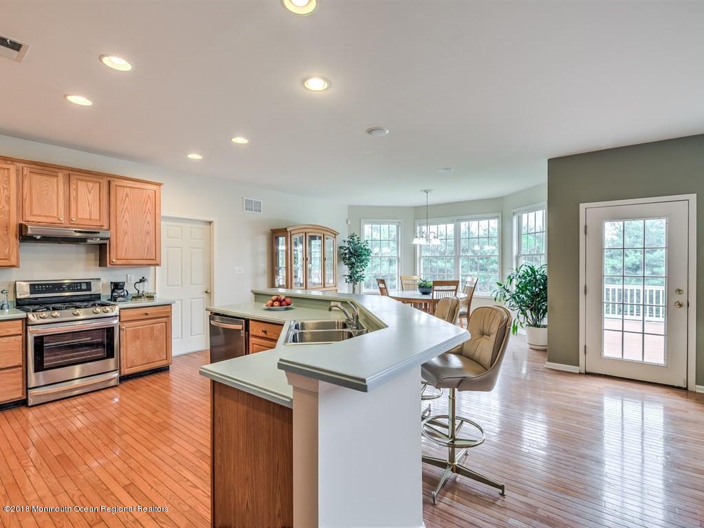 66 Pleasant Valley Road Morganville, NJ 07751 - Photo 14 of 38 014_KITCHEN