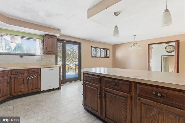 $405,000 | 1057 Bridge Road, Bensalem, PA 19020