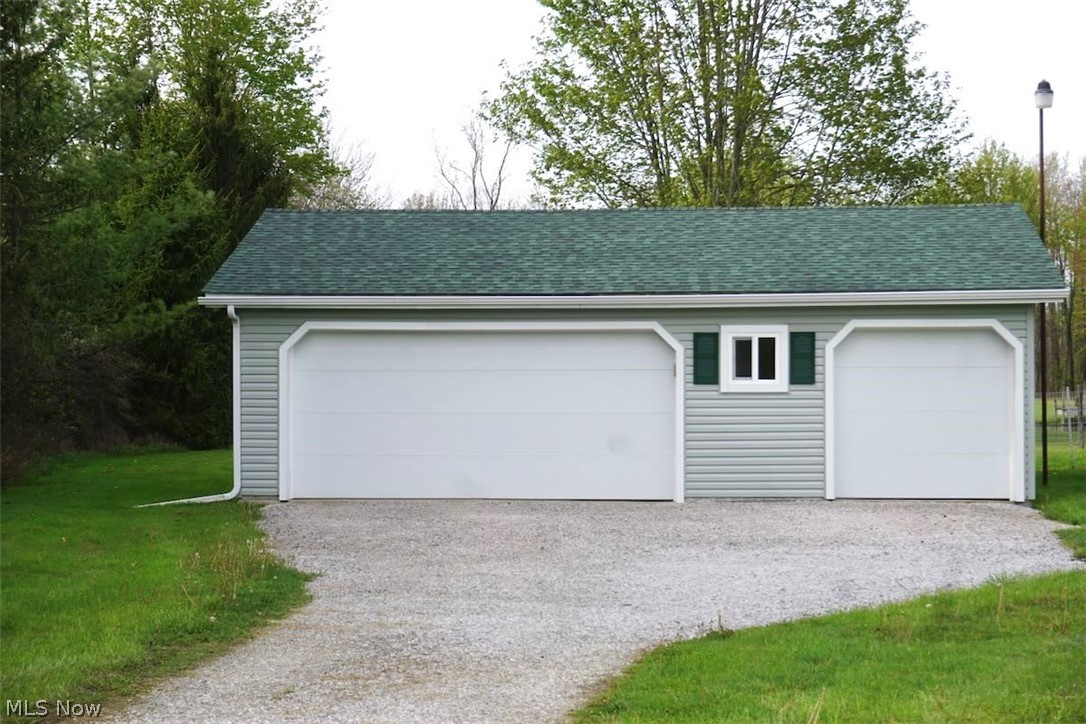 5875 Trumbull Road Geneva, OH 44041 - Photo 31 of 33 2 car (+) garage