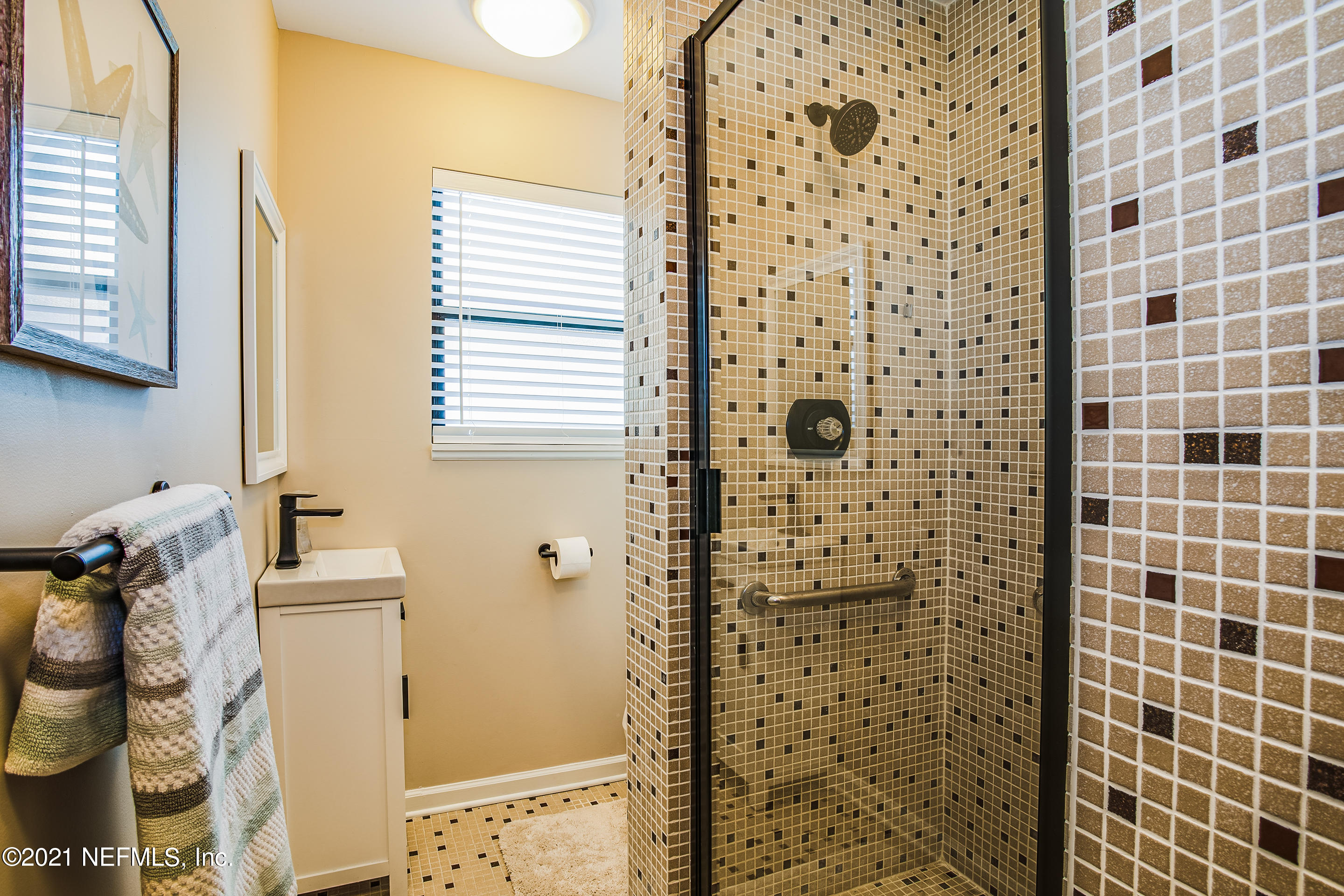 85922 Avant Road Yulee, FL 32097 - Photo 14 of 25 Second Bath