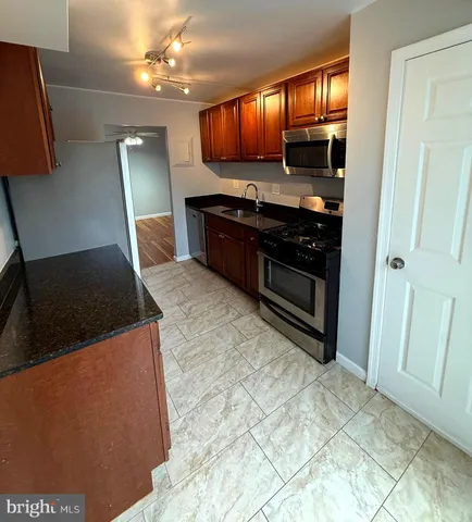 $1,999 | 5602 Bismach Drive, Unit 204, Alexandria, VA 22312