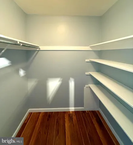 $1,950 | 5602 Bismach Drive, Unit 204, Alexandria, VA 22312